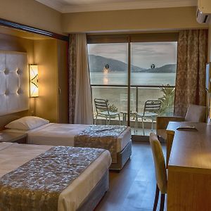 Standard Zimmer mit Kingsize-Bett